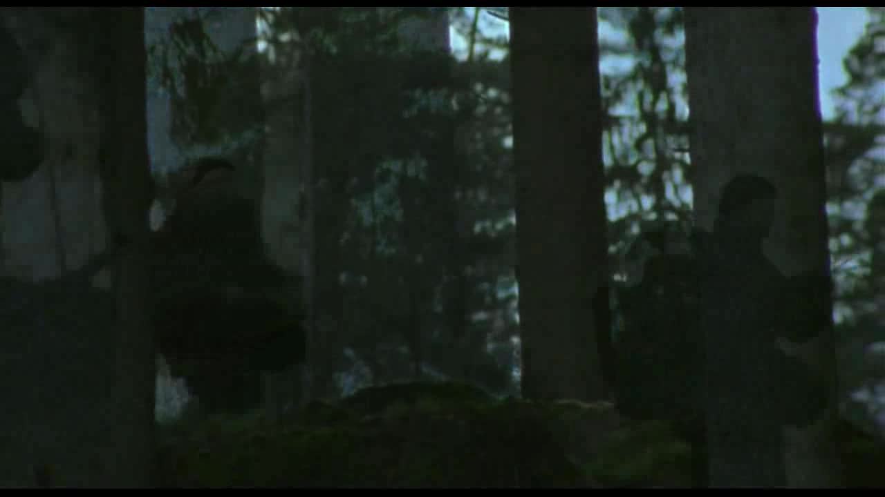 Psí vojáci (Sean Pertwee Kevin McKidd Liam Cunningham 2002 Akční Horor Thriller 1080p ) Cz dabing avi